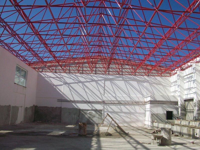 Yaşar Topçu Yibo Kapalı Spor Salonu Uzay Sistem çatı ve kaplaması yapılması