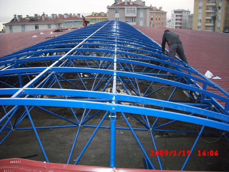 Sinop Belediyesi Aşiyan Pazar Yeri Uzay Sistem çatı ve kaplaması yapılması