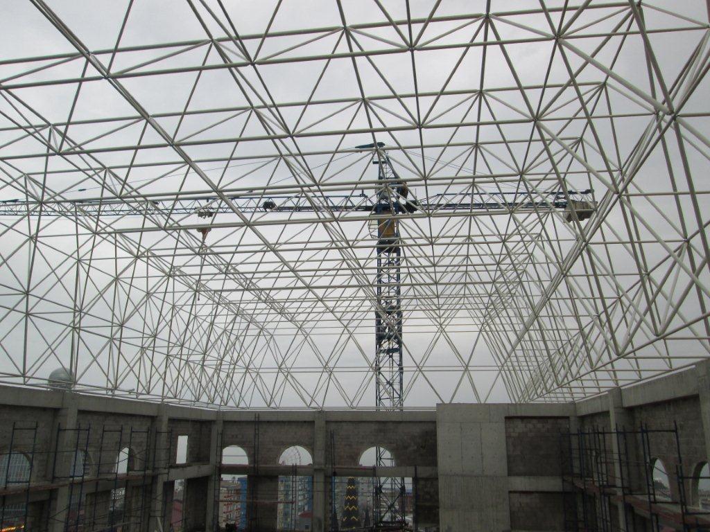 Batum Prrenses Otel Uzay çatı imalatı ve montajı yapılması