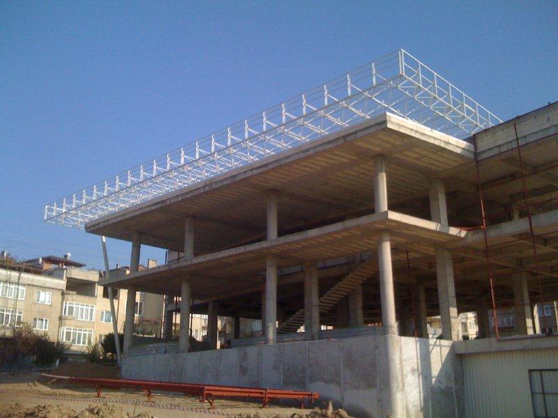 Bursa alışveriş merkezi Uzay Çatı İmalatı ve Montajı Yapılması
