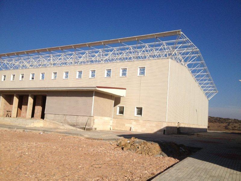 Sevim YILDIZ Eğitim Kampüsü Spor Salonu Uzay Çatı İmalatı ve Montajı